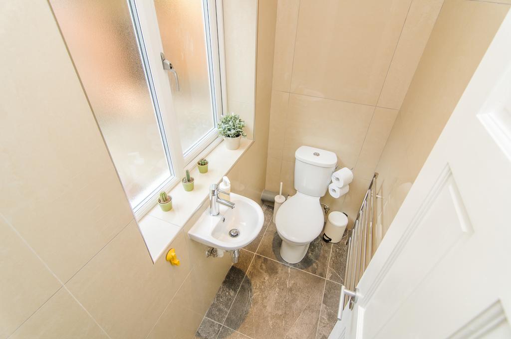 Warren House Appartement Doncaster Buitenkant foto
